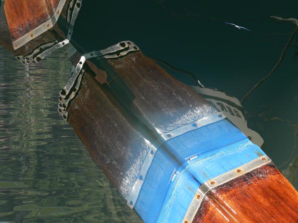 L'OVNI du port. Peinture photographique d'Alber't
